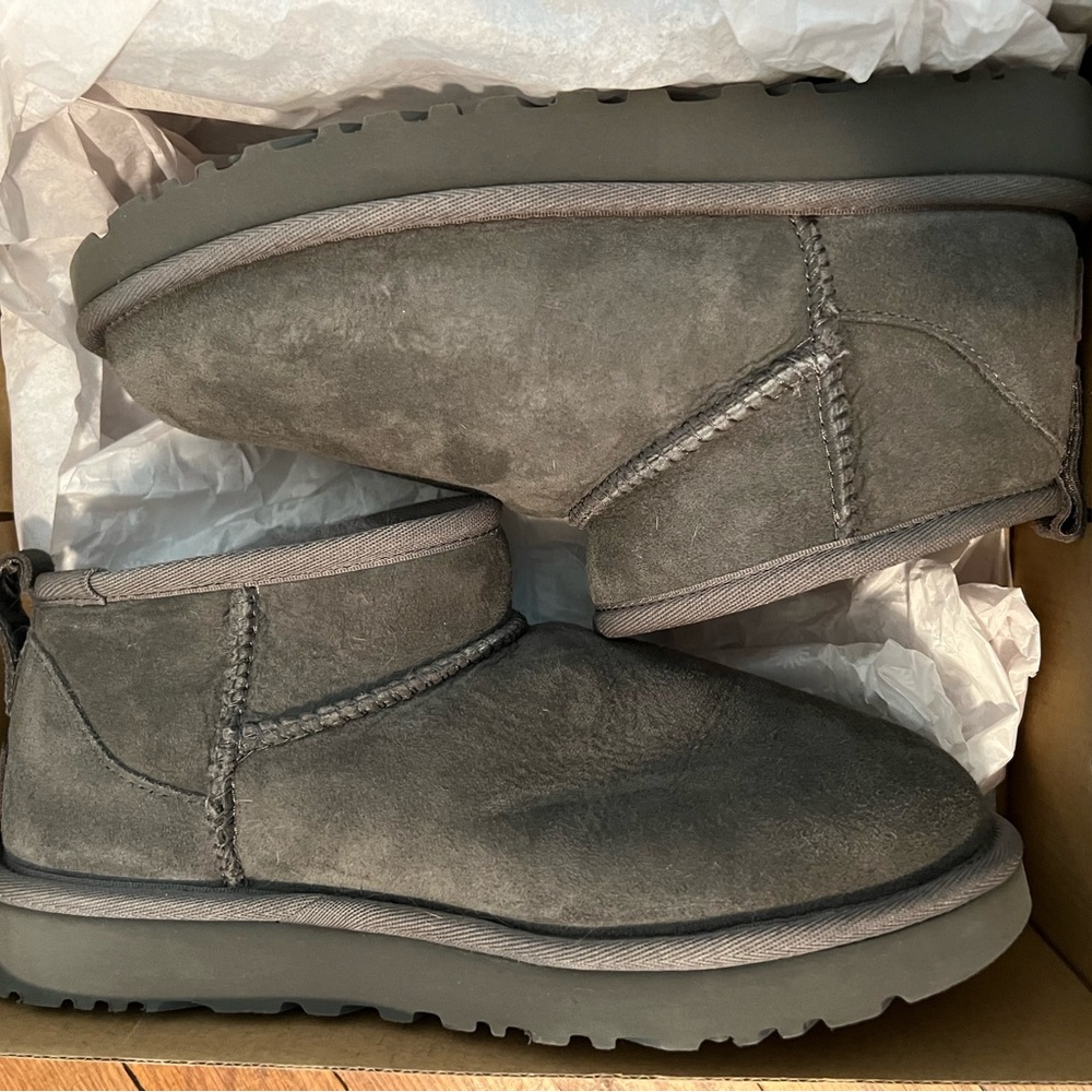 Ugg ultra mini